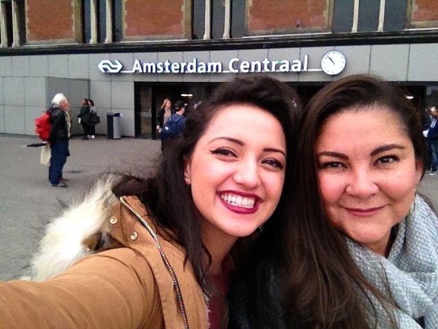 estacion de trenes de amsterdam