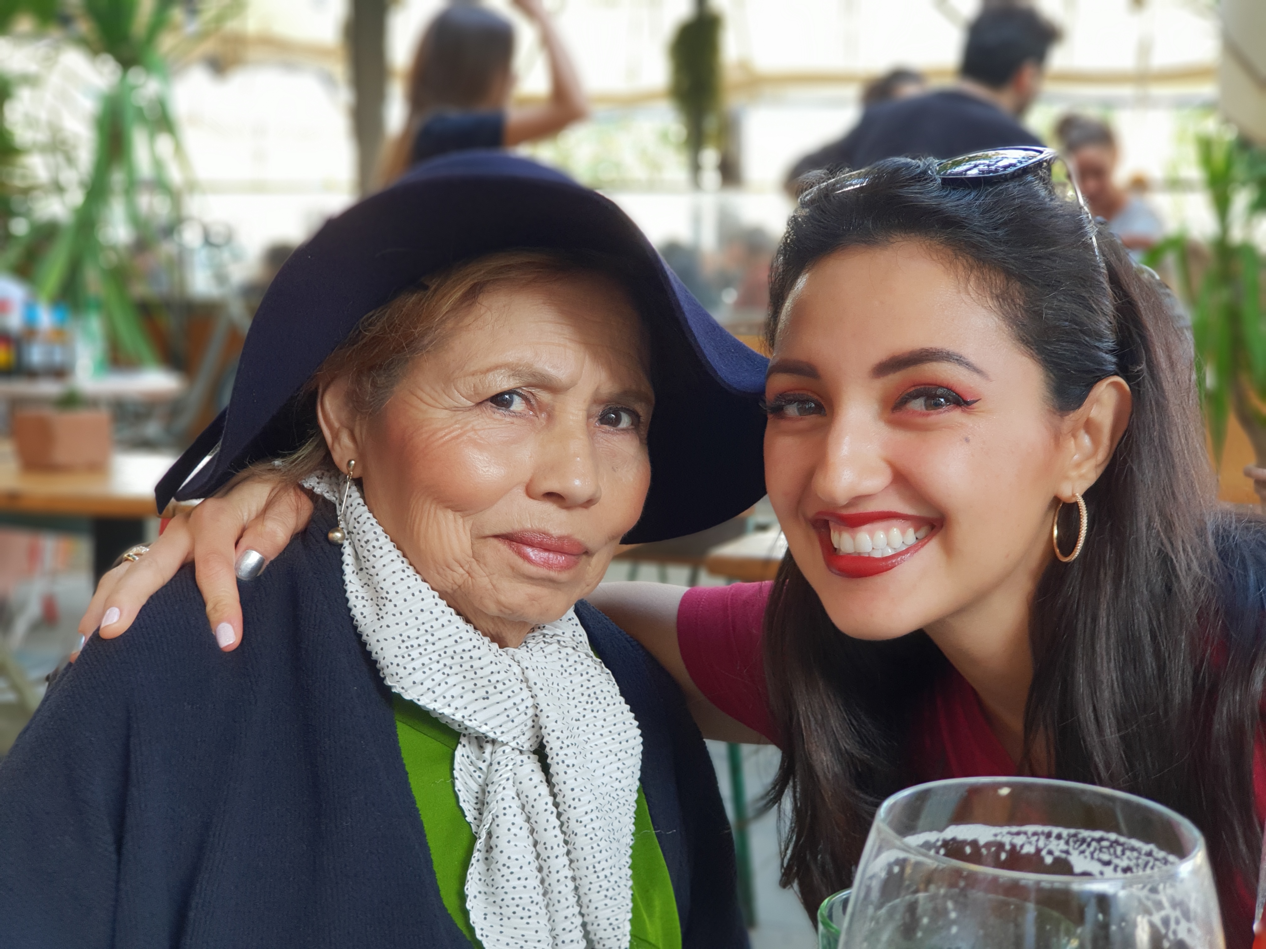 En Barcelona con mi abuela hermosa
