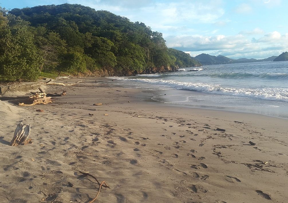 playa pan de azucar mejores playas de costa rica