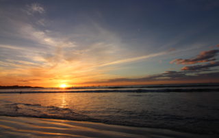 playa tamarindo atardecer cosas que hacer